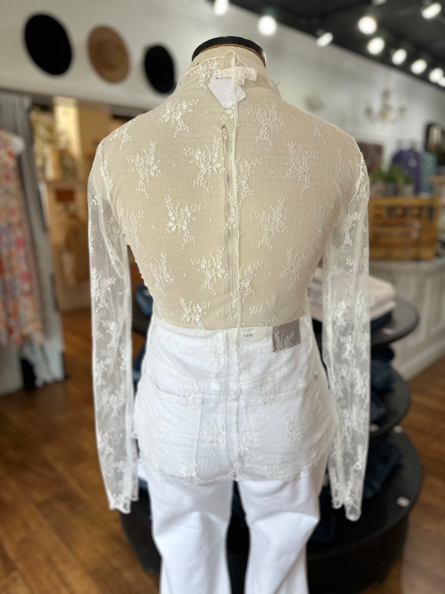 Style Watch Mesh Top ~ Off White