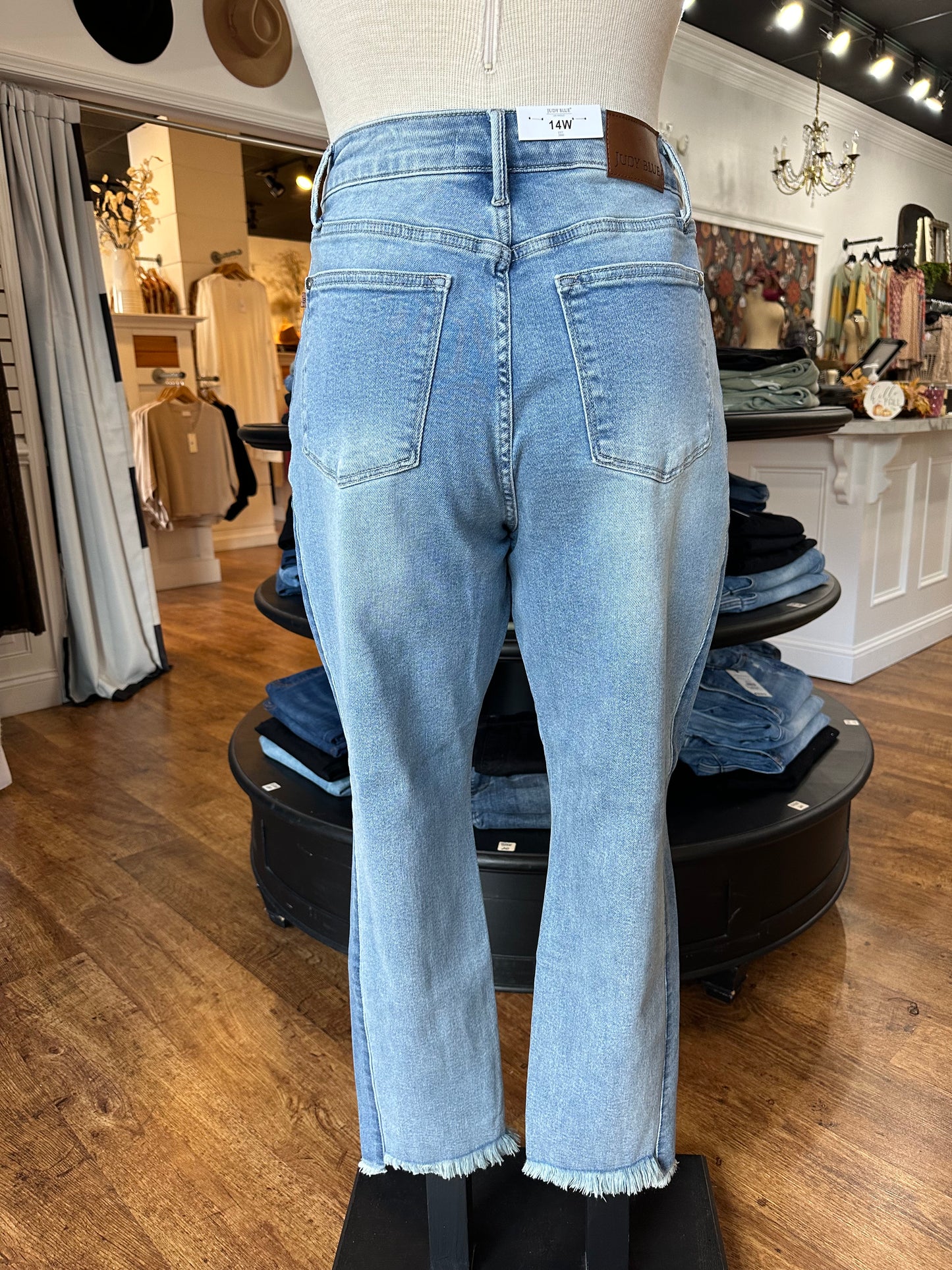 Judy Blue High Waist Vintage Wash Jean ~ COLLINS