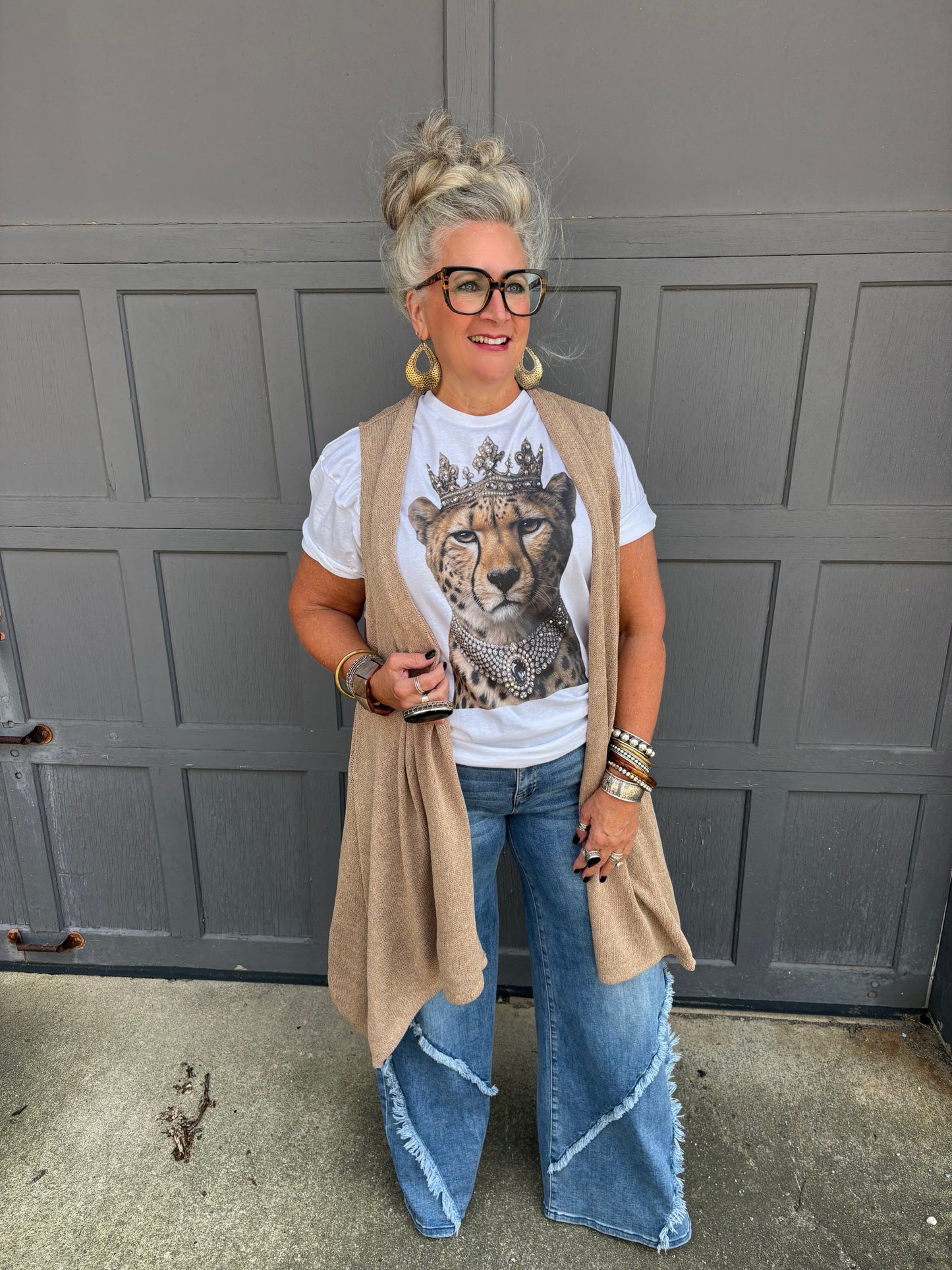 Mid Rise Wide Leg Frayed Seam Jeans ~ MOLLY