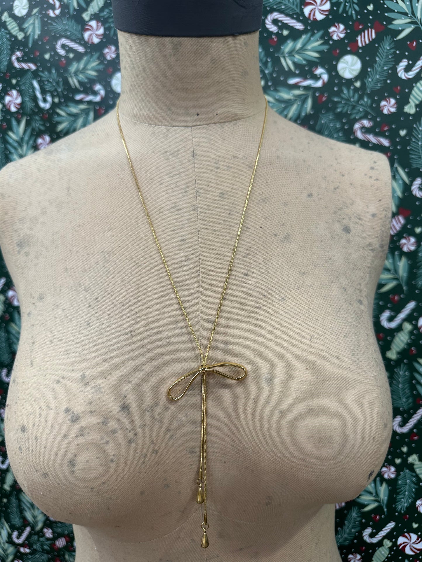 No Brainer Lariat Necklace ~ Gold