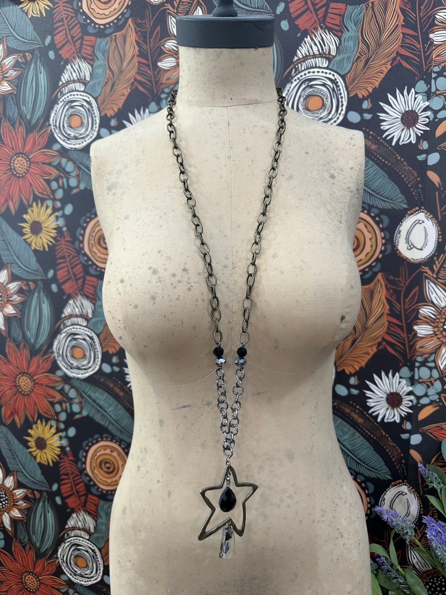 Movie Star Status Pendant Necklace