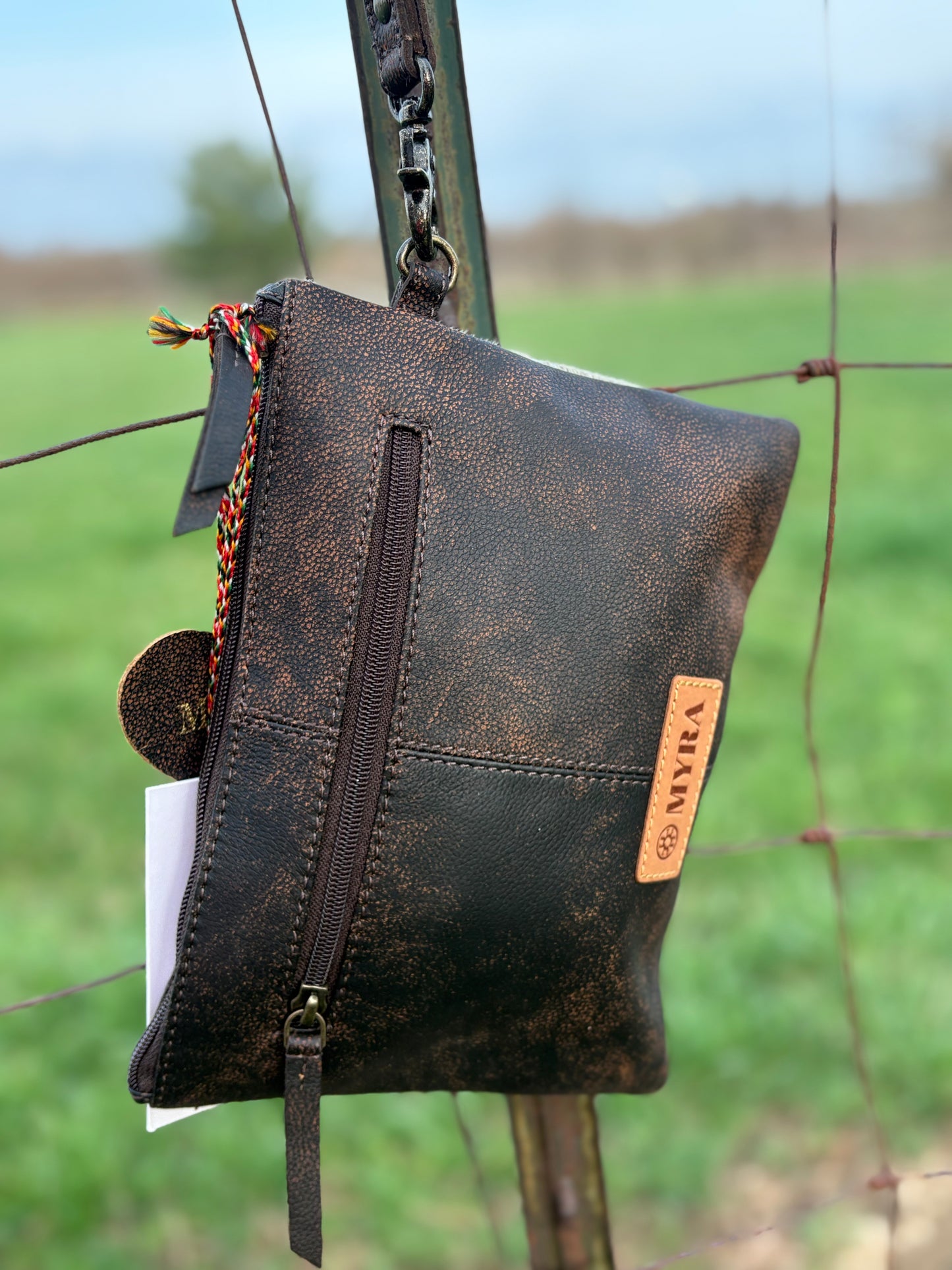 Myra Maverick Clutch Pouch