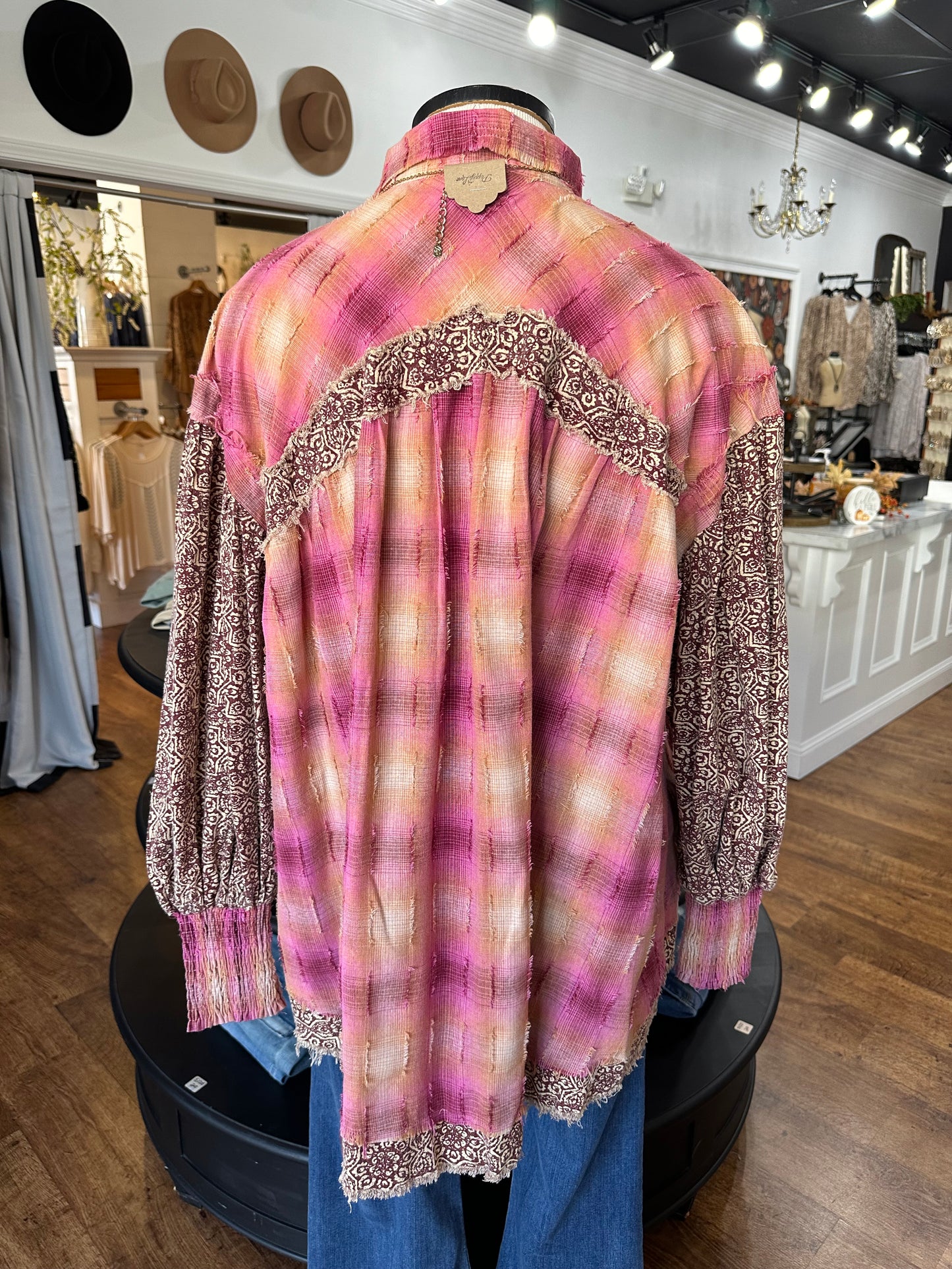 Southern Roots Shift Top