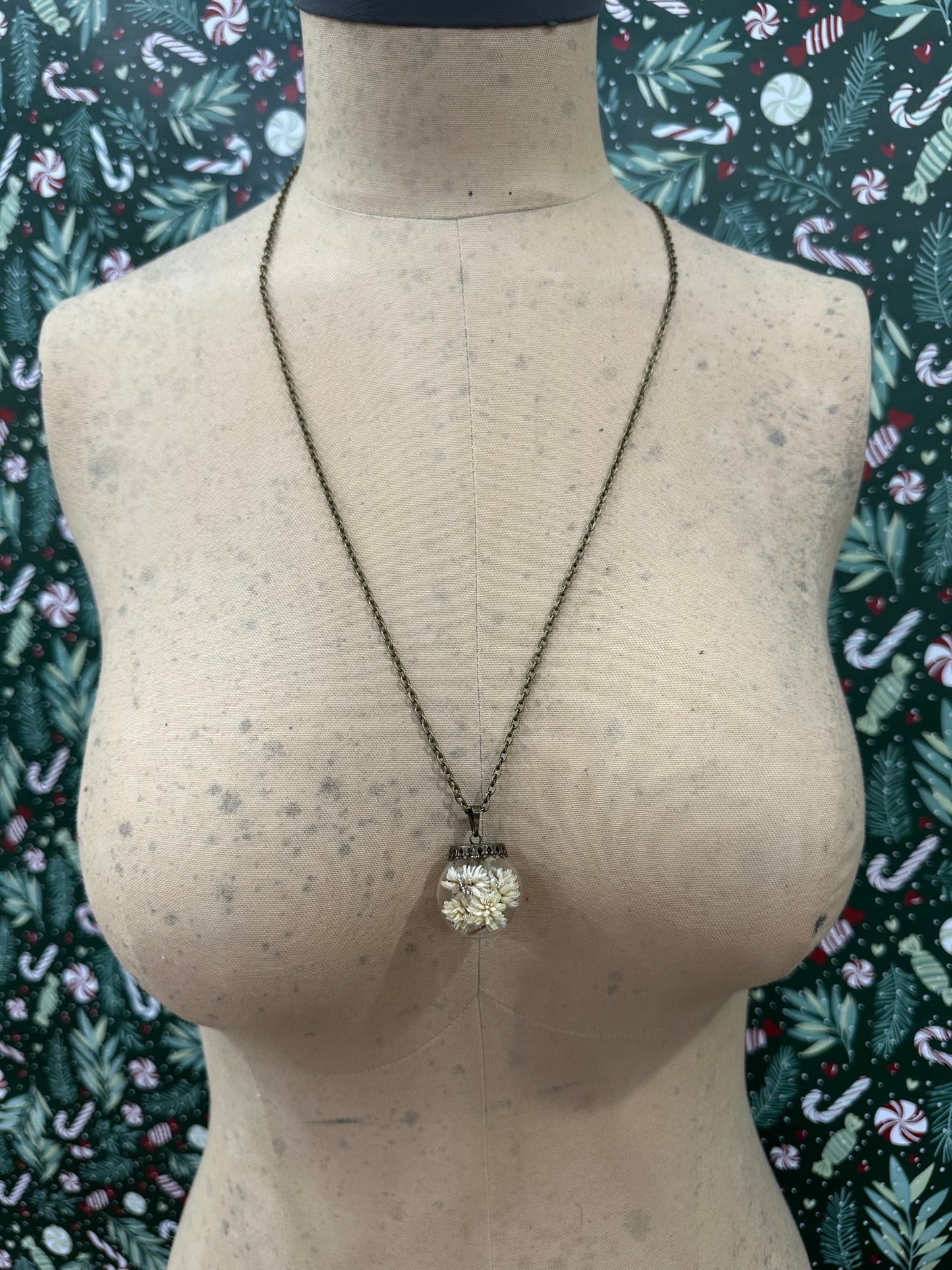 Floral Feelings Pendant Necklace