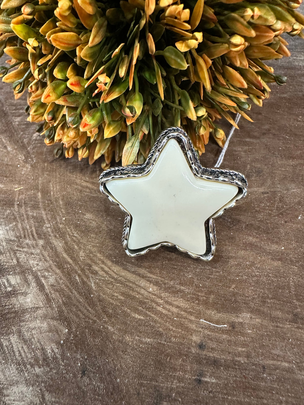 Star Chaser Ring ~ Ivory