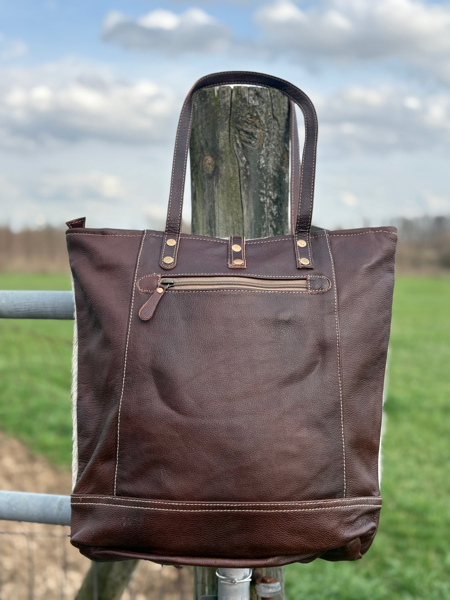Myra TRAX Tote Bag