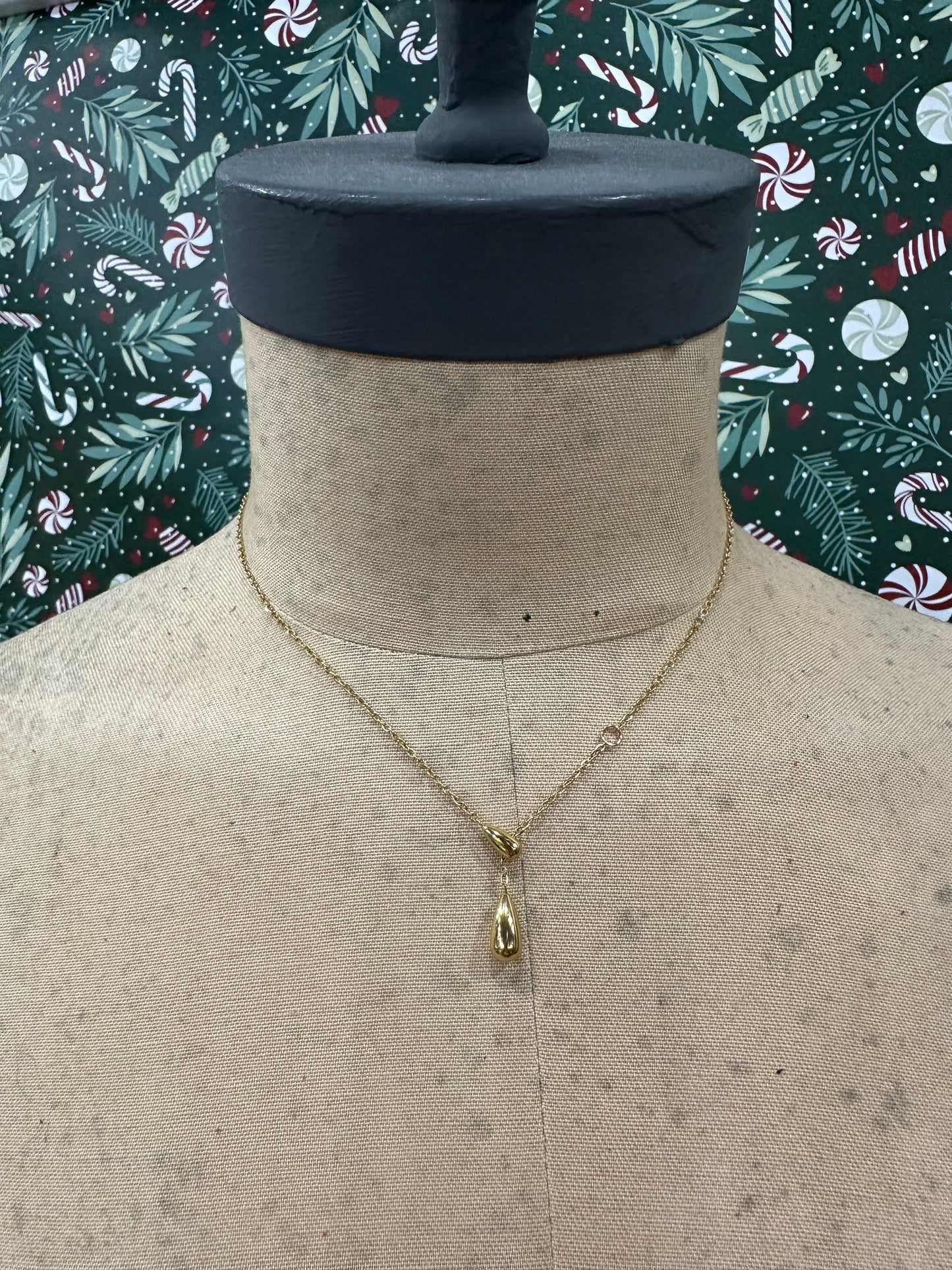 Can't Get Enough Double Teardrop Necklace