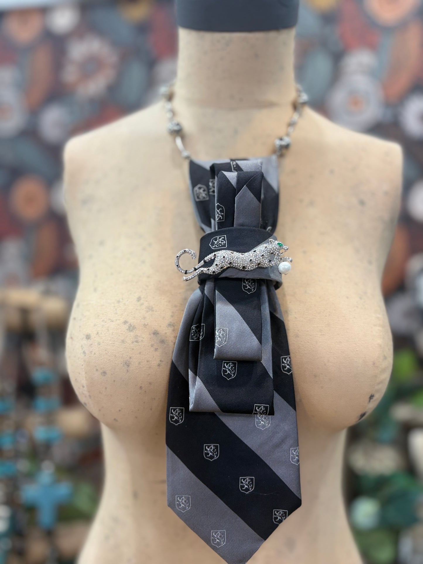 The It Girl Necktie Necklace Accessory / Black & Gray