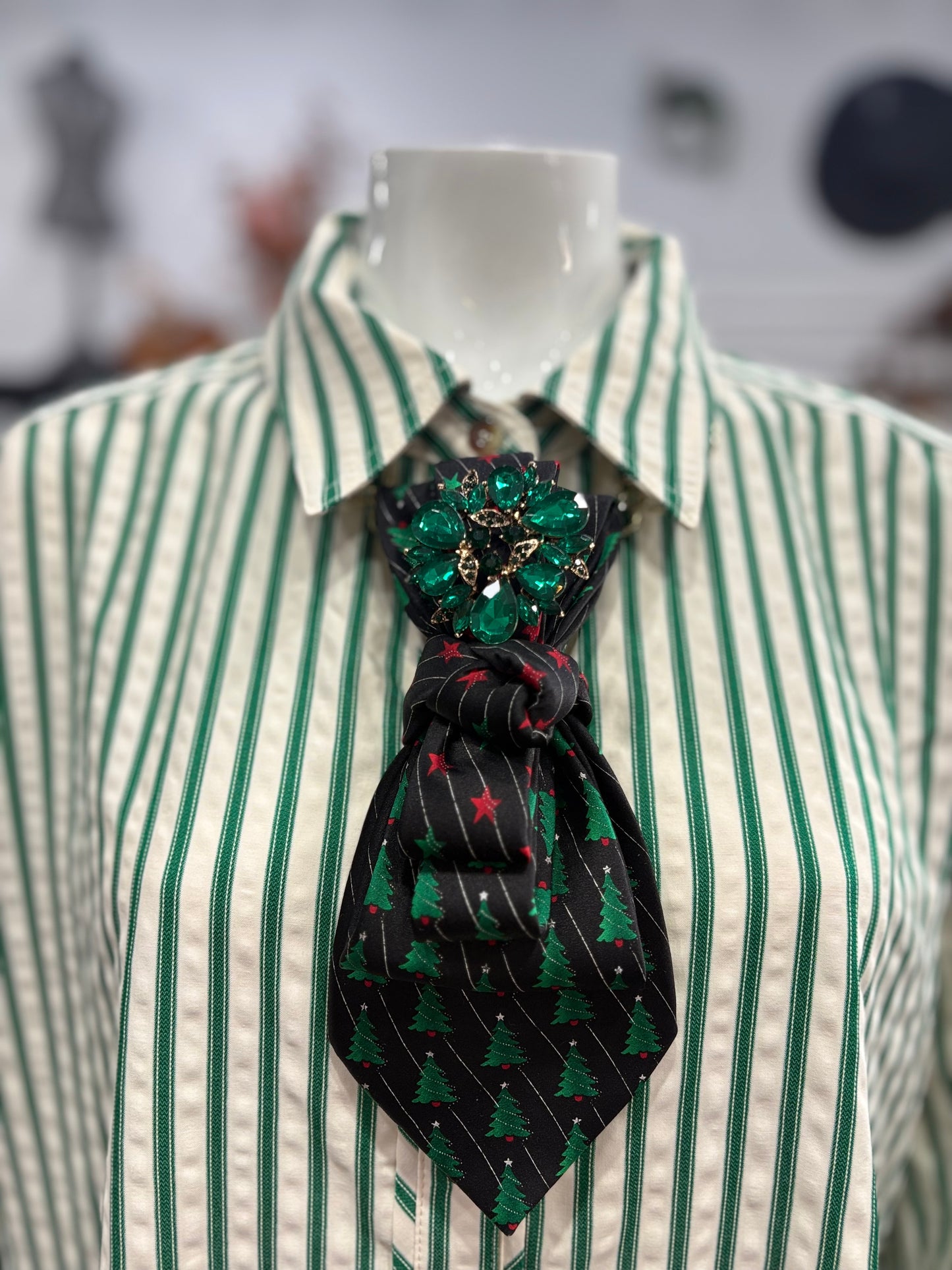 Simply Elegant Necktie Necklace Accessory / Christmas Tree / Crystal Brooch