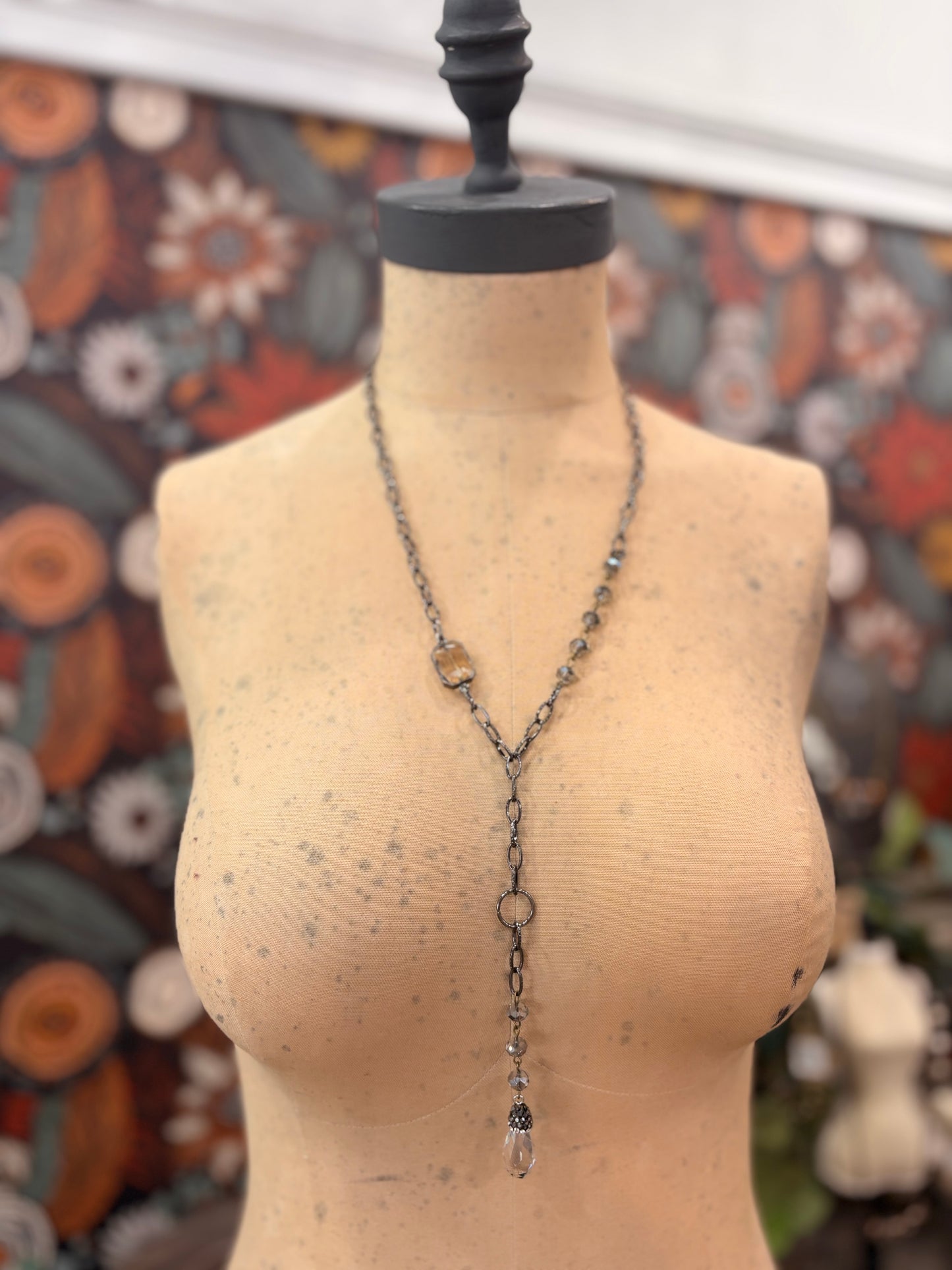 Shadowed Elegance Necklace