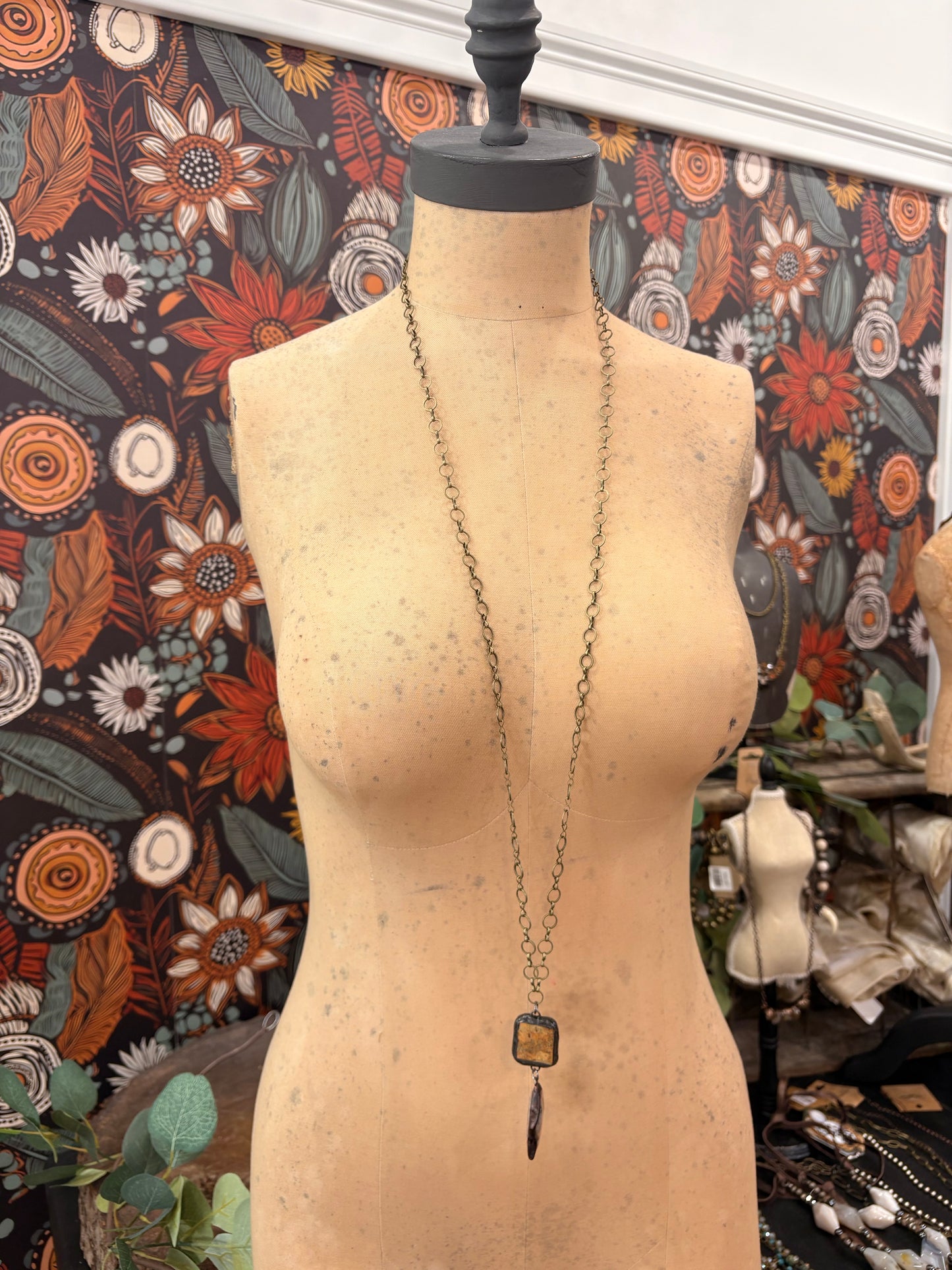 Wanderlust Star Stone Necklace
