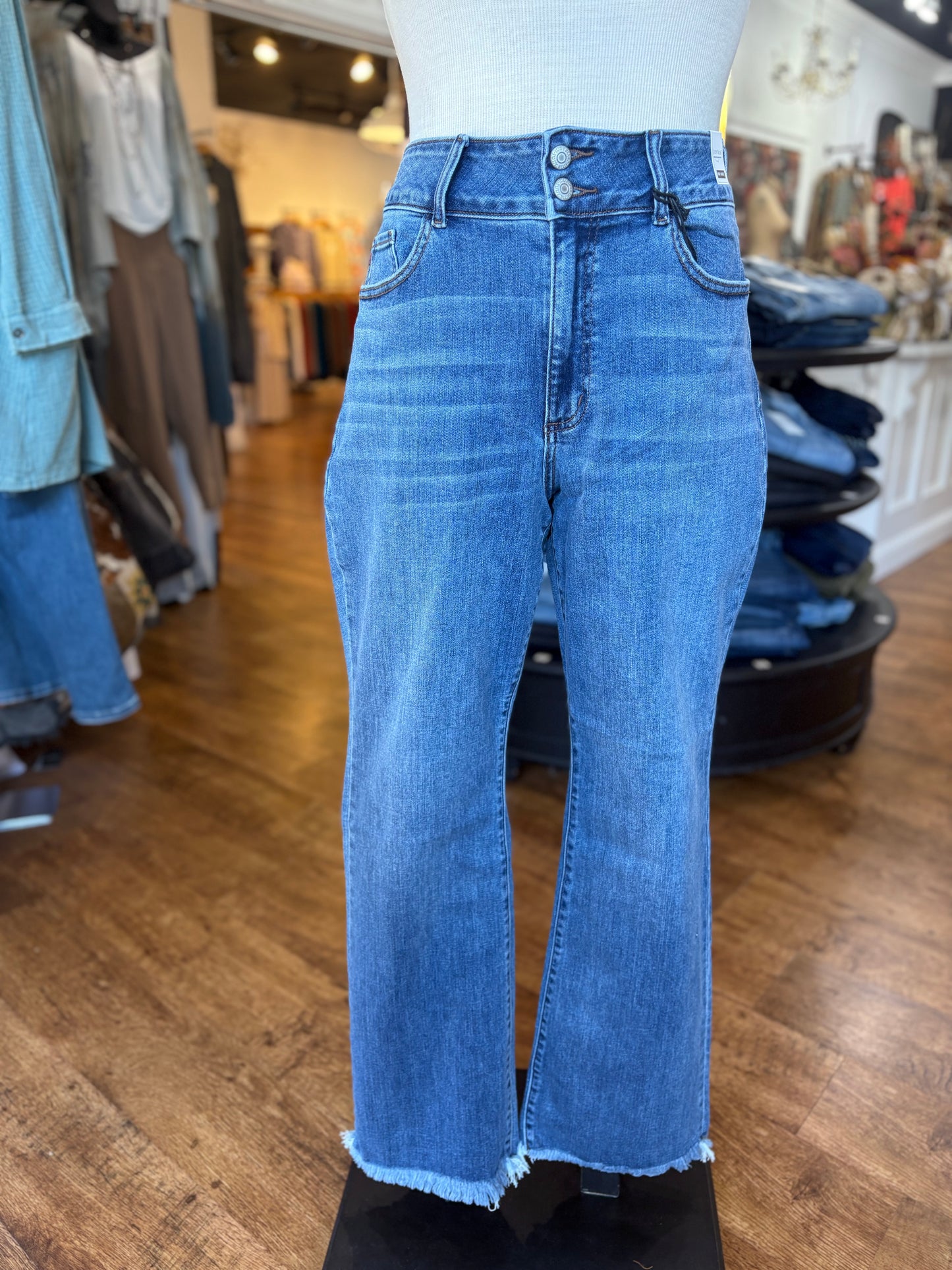 Judy Blue Highwaist Double Button Bootcut Jean ~ ARMANI