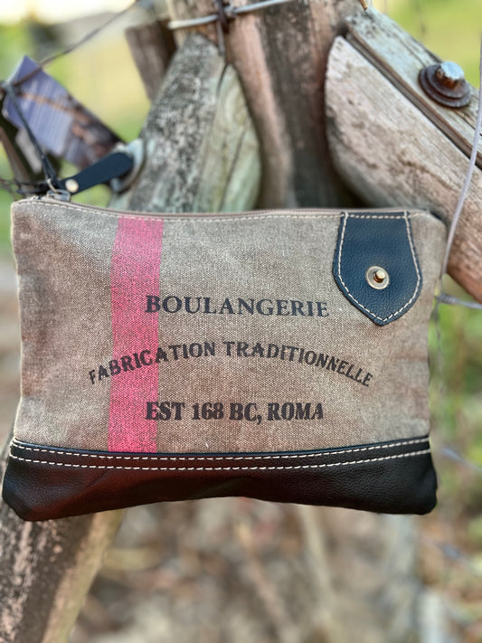 Myra Boulangerie Pouch