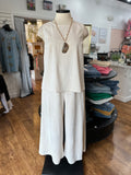 Tour The Town Bonded Lace Pants ~ Ivory