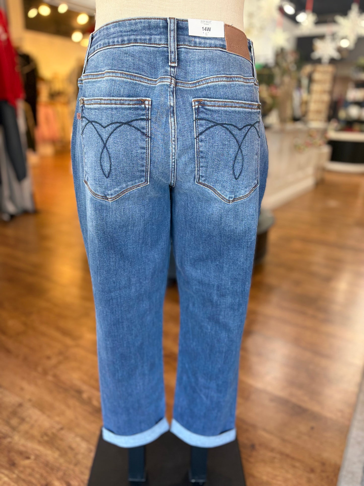 Judy Blue Mid Rise Boyfriend Cuffed Jean ~ ESTELLE