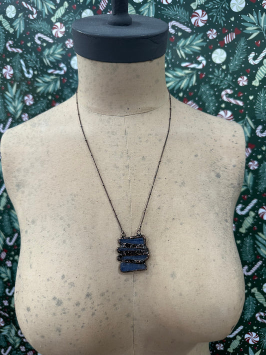 Calm Feeling Natural Stone Pendant Necklace