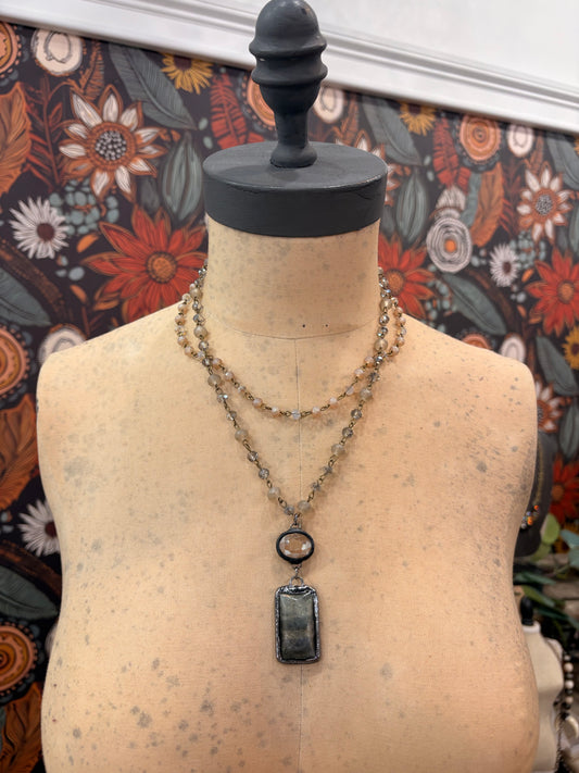 Dainty Pebble Necklace