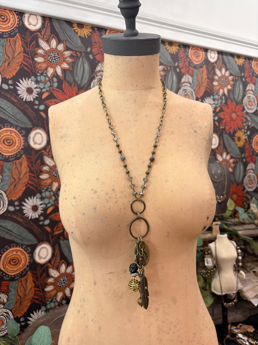 Desert Echo Charmed Necklace - Feather