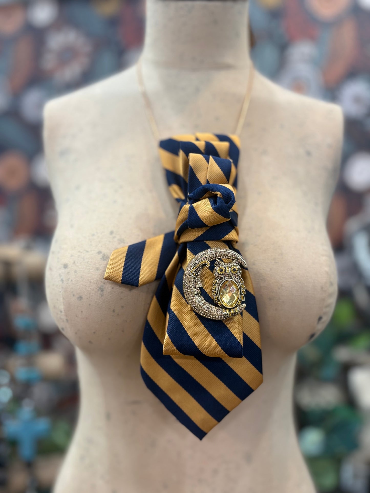 The It Girl Necktie Necklace Accessory / Navy & Gold Striped