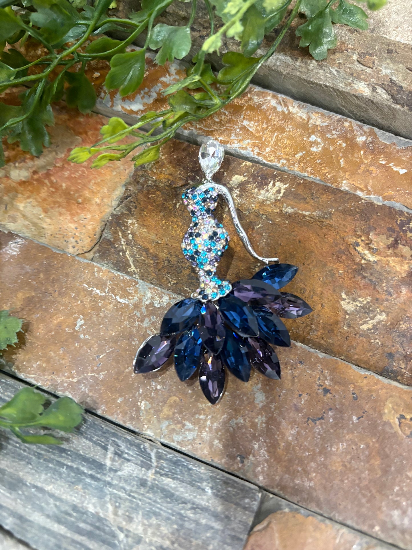 Sparkling Glass & Rhinestone Dress Woman Brooch