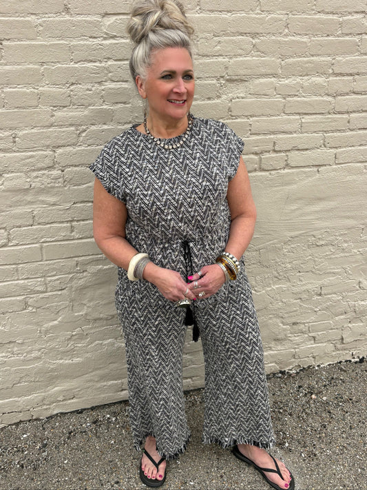 Talk Of The Town Fringe Detail Cropped Pants