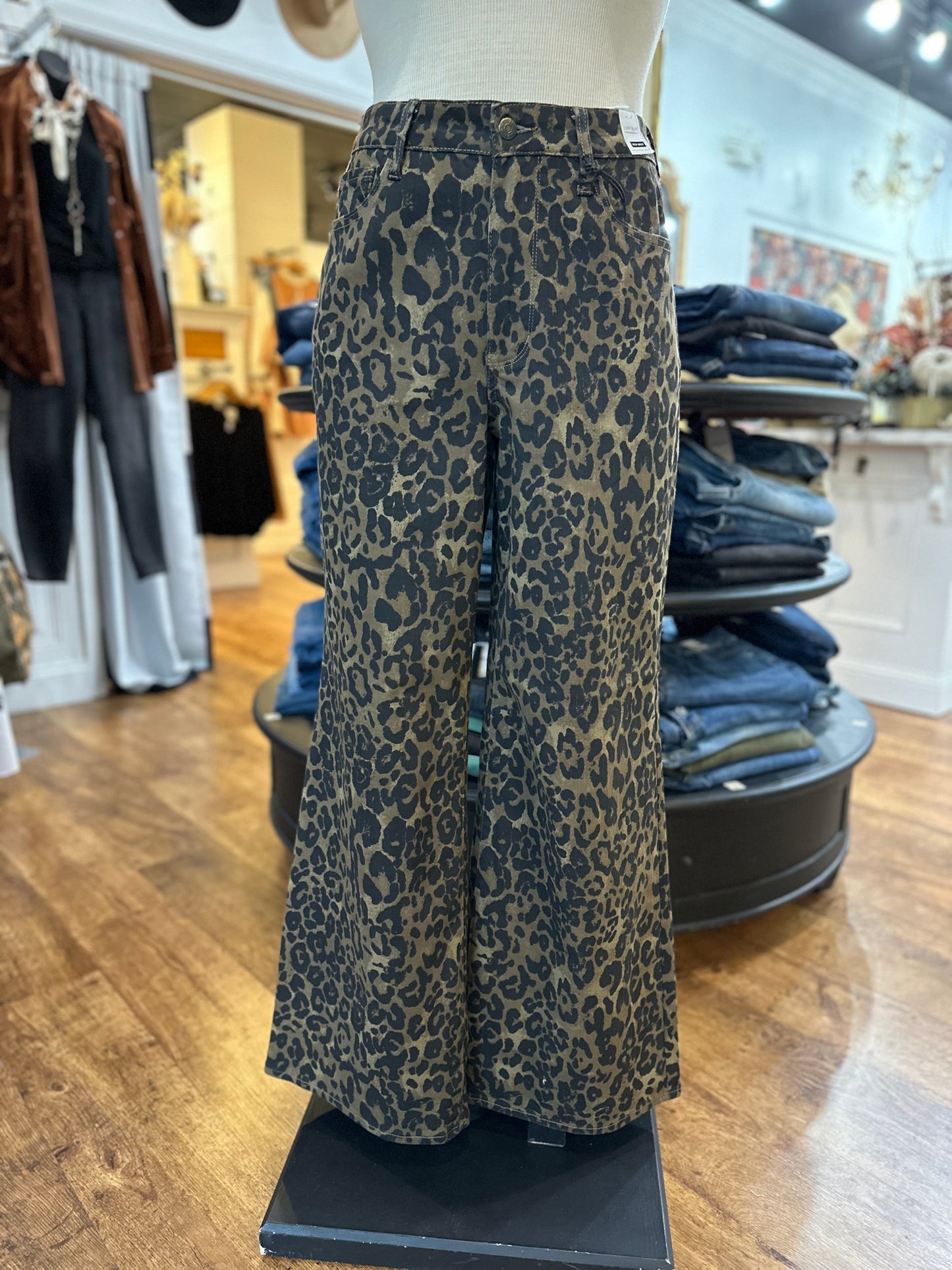 Judy Blue High Waist Wide Leg Animal Print Jeans ~ SASHA