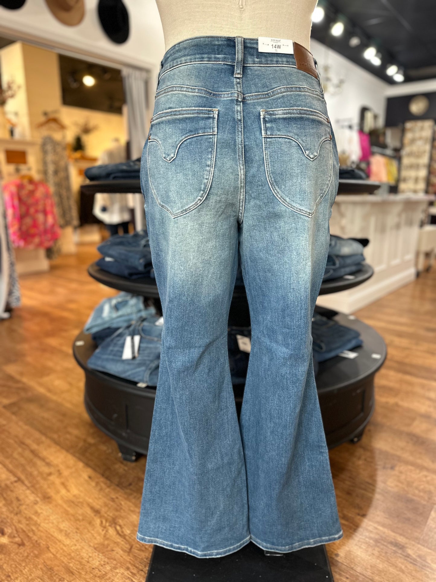 Judy Blue Mid Rise Tummy Control Vintage Wash Flare Jean ~ FALLON