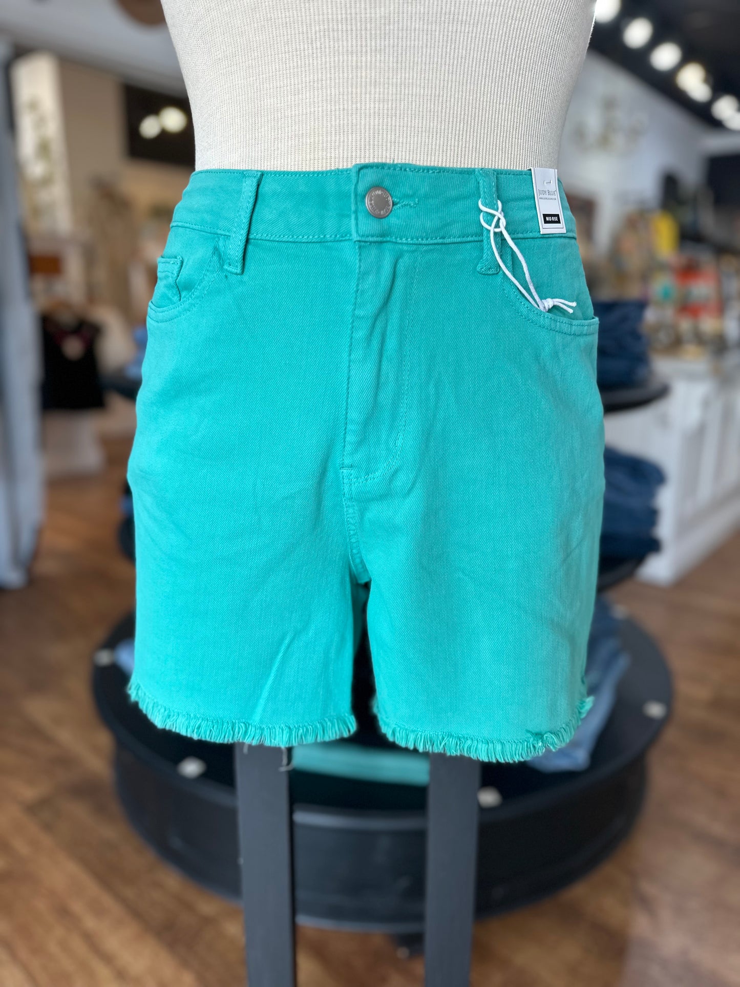 Judy Blue Mid Rise Fray Hem Shorts ~ BLOOM