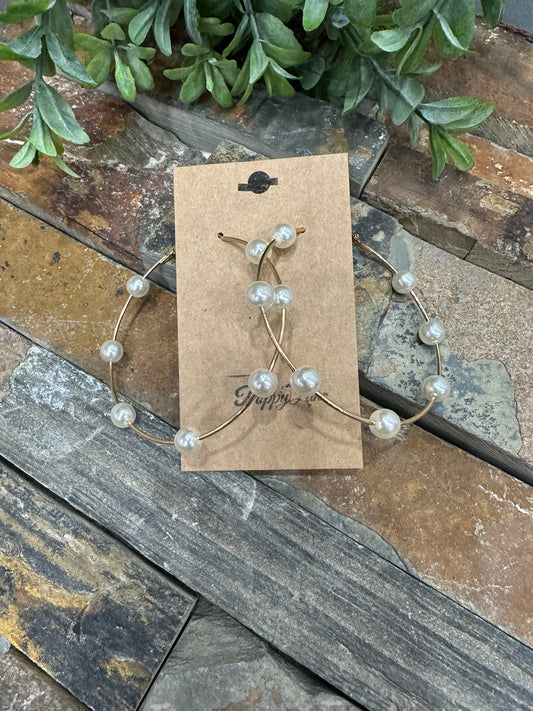 Pretty In Pearls Earings