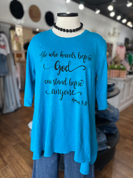 She Who Kneels Graphic Tee