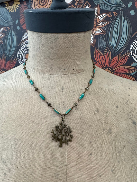 Rooted Necklace / Art by Amy