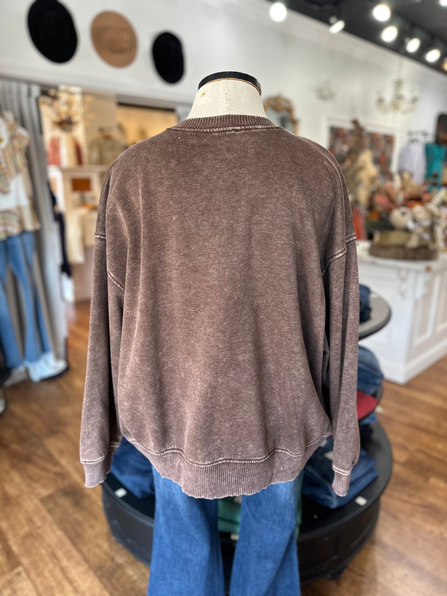 Casual Staple Mineral Wash Pullover ~ Chocolate