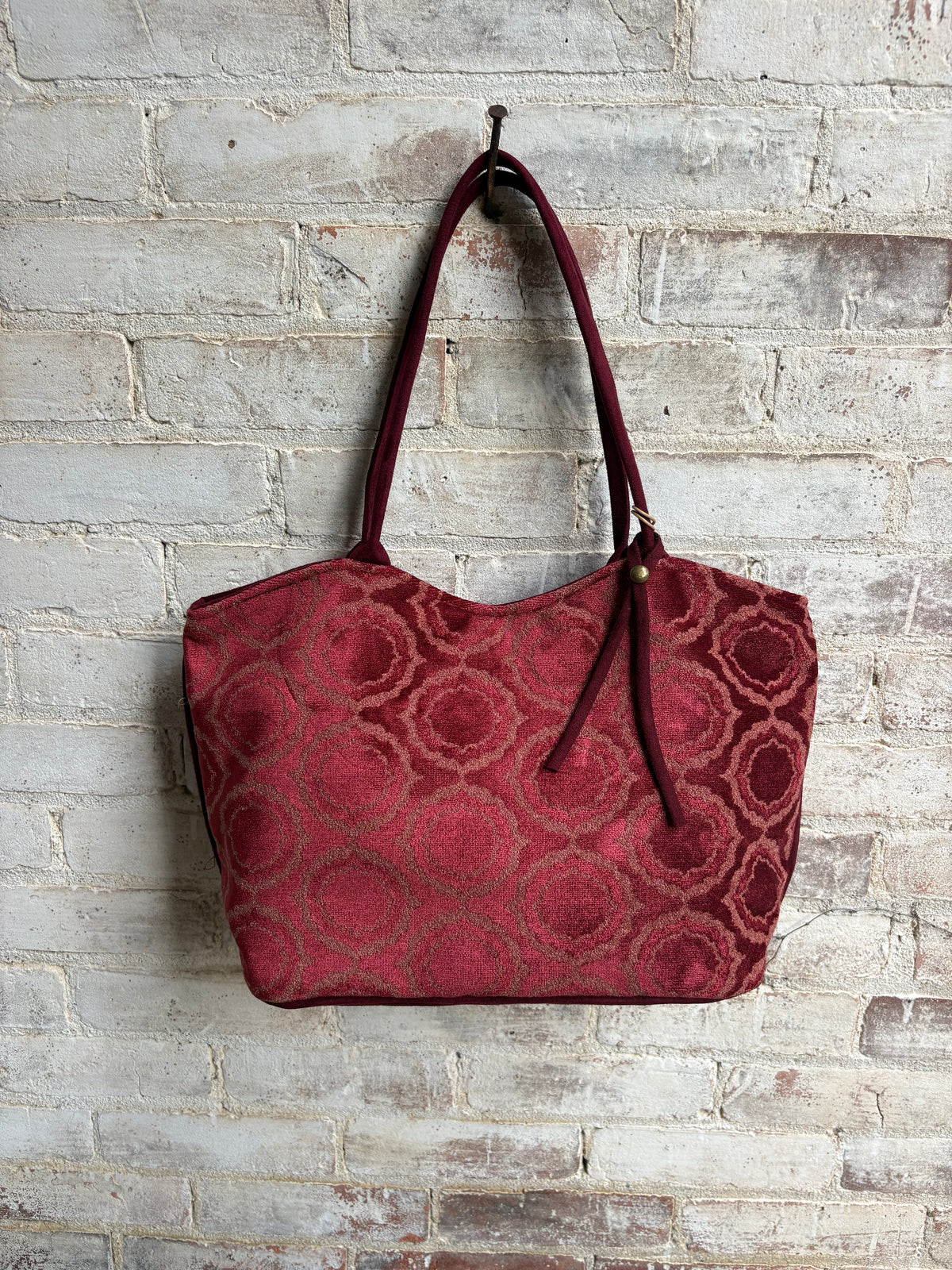 Atenti Ruby Lolita Luxurious Velvet Shoulder Bag and Pouch Set