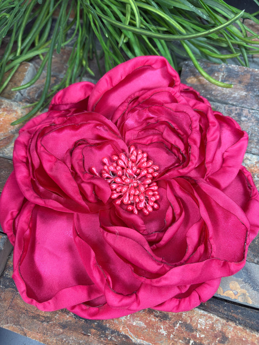Blooming Stylish Satin Flower Brooch / Pin - Fuschia