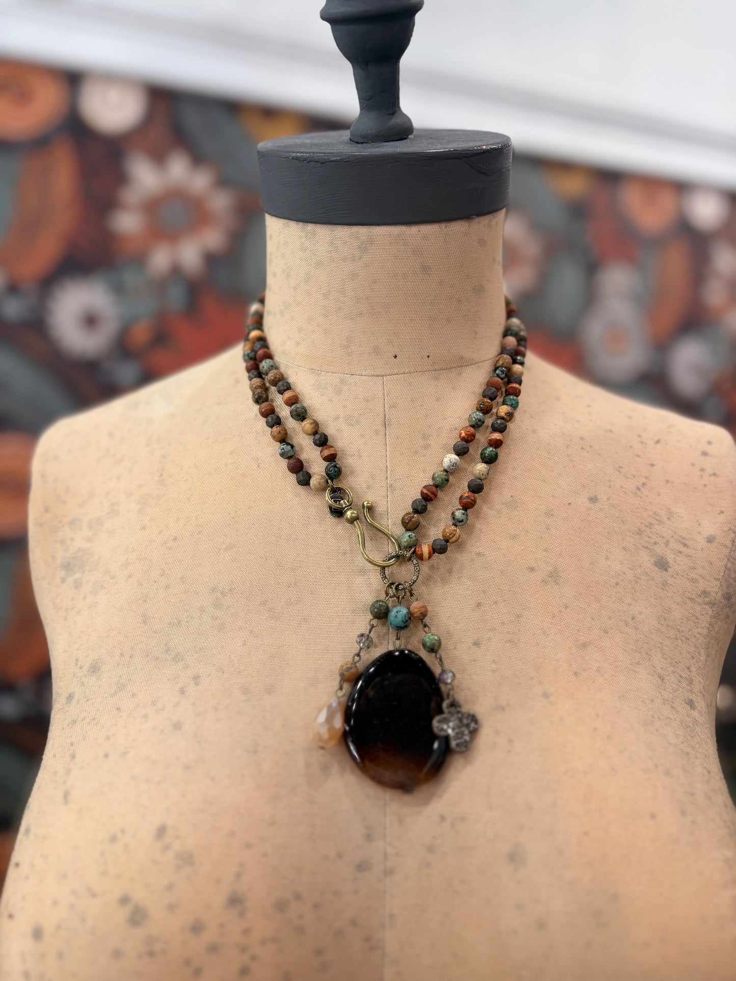 Rooted Splendor Necklace