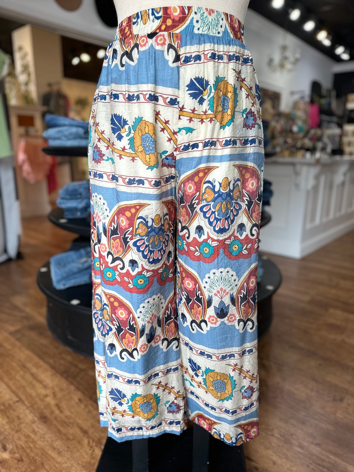Share Your Story Printed Pants