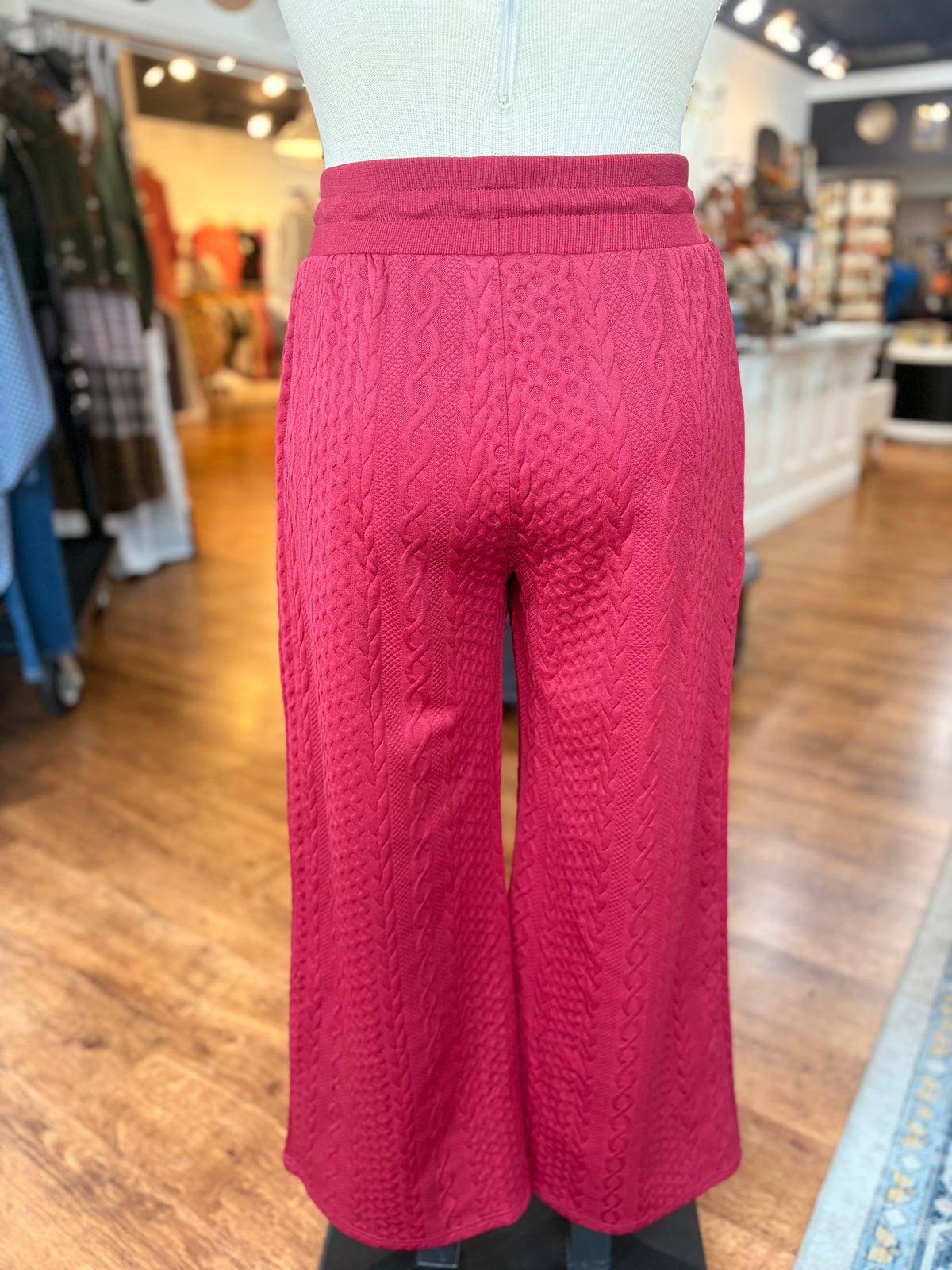 Off Duty Textured Wide Leg Pants