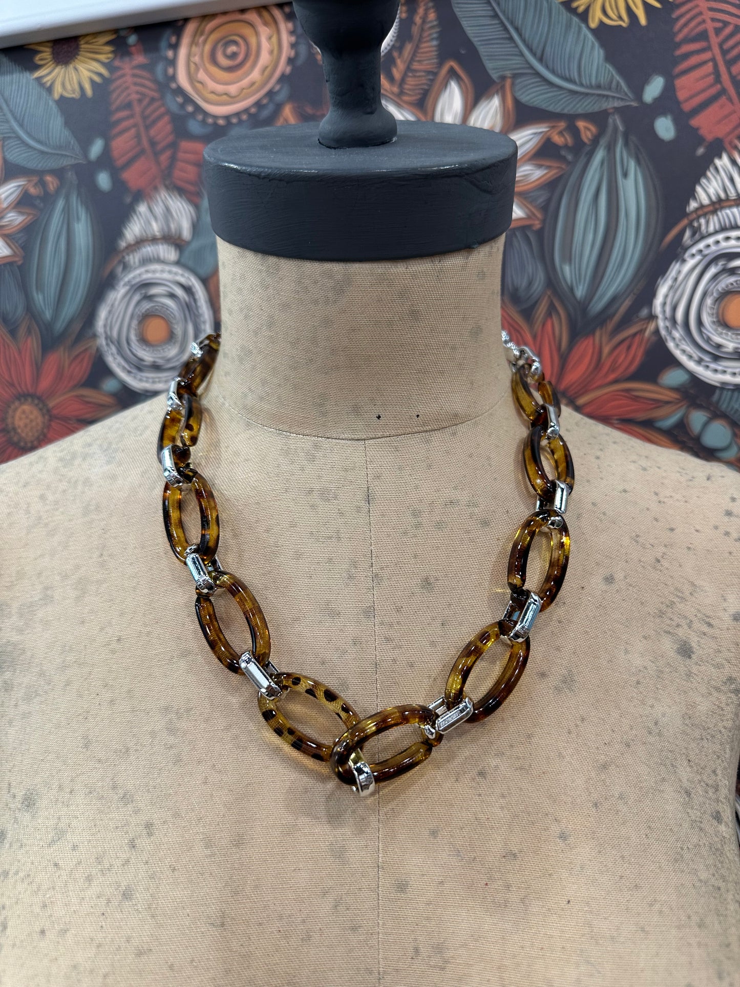 Push The Limit Tortoise Chain Link Necklace