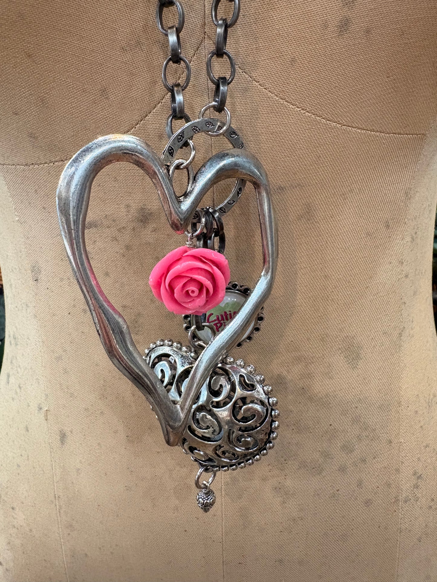 Cutie Pie Heart Necklace / Art by Amy
