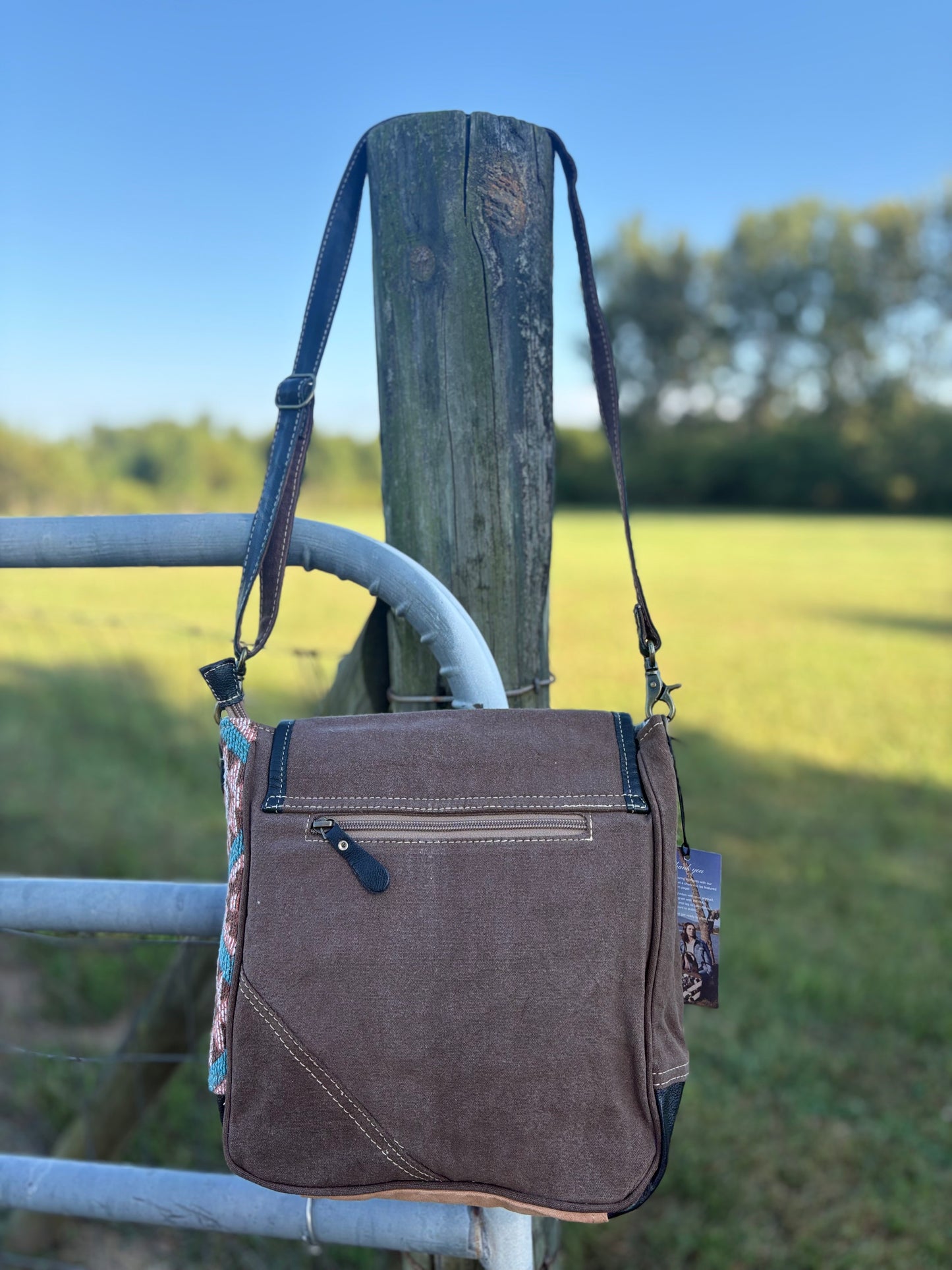 Myra Southwest Bound VP11 Shoulder Bag