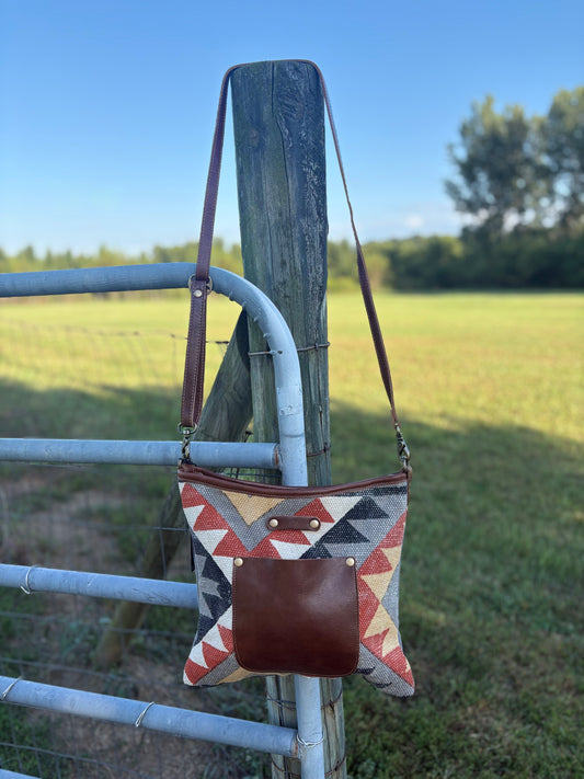 Myra Angle â€“ Tangle Shoulder Bag