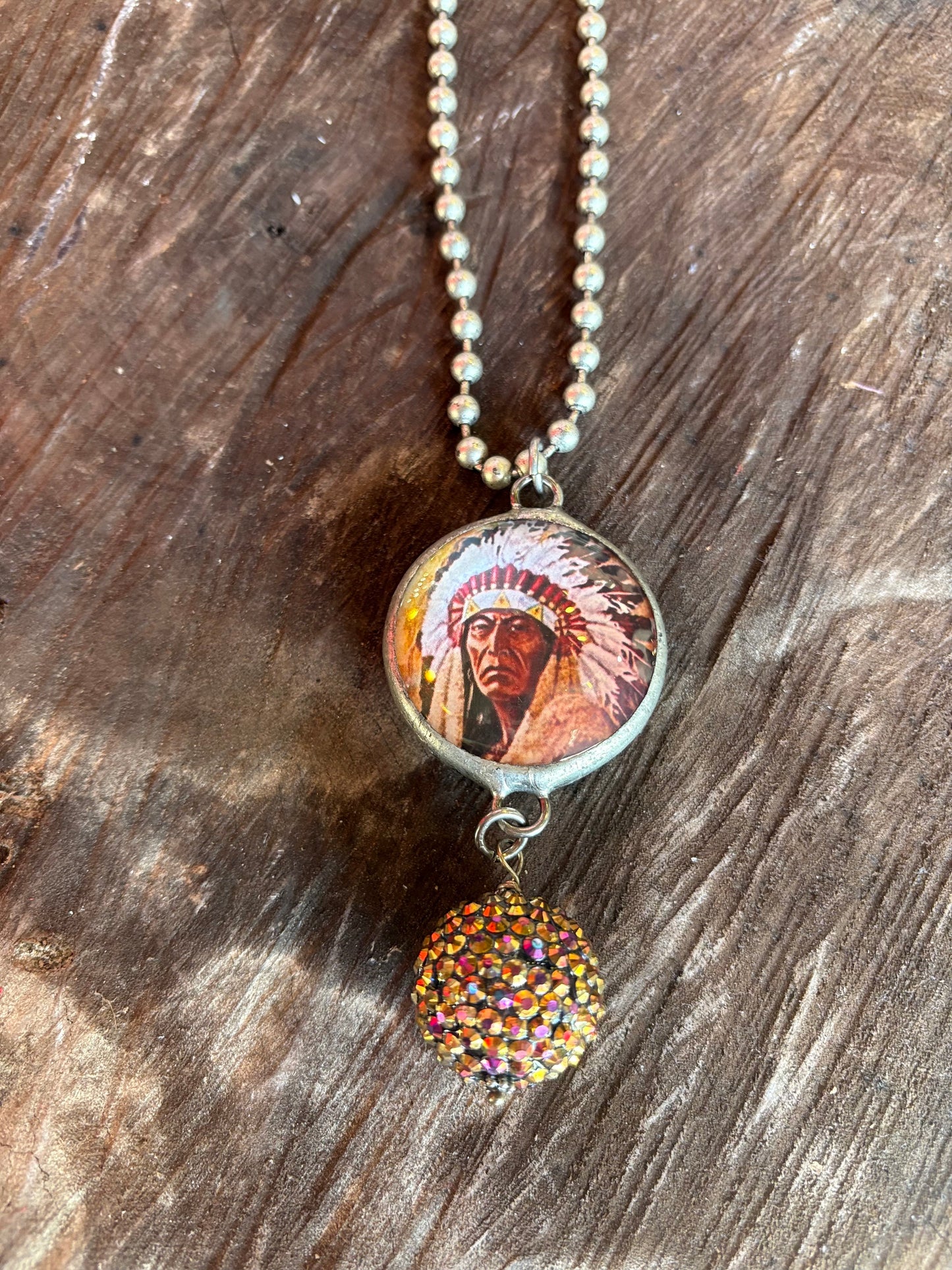 Whispering Feathers Chief Necklace / Art by Amy