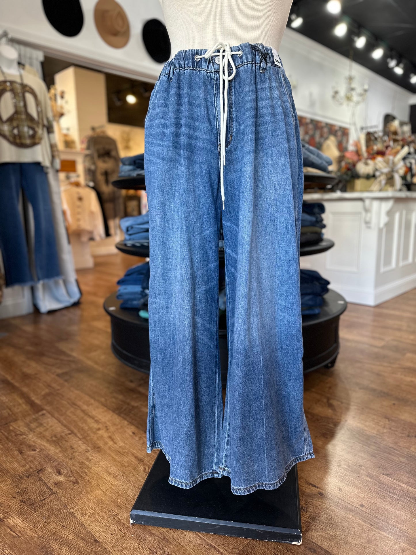 Judy Blue High Waist Palazzo Featherweight Jean ~ HOLLIS