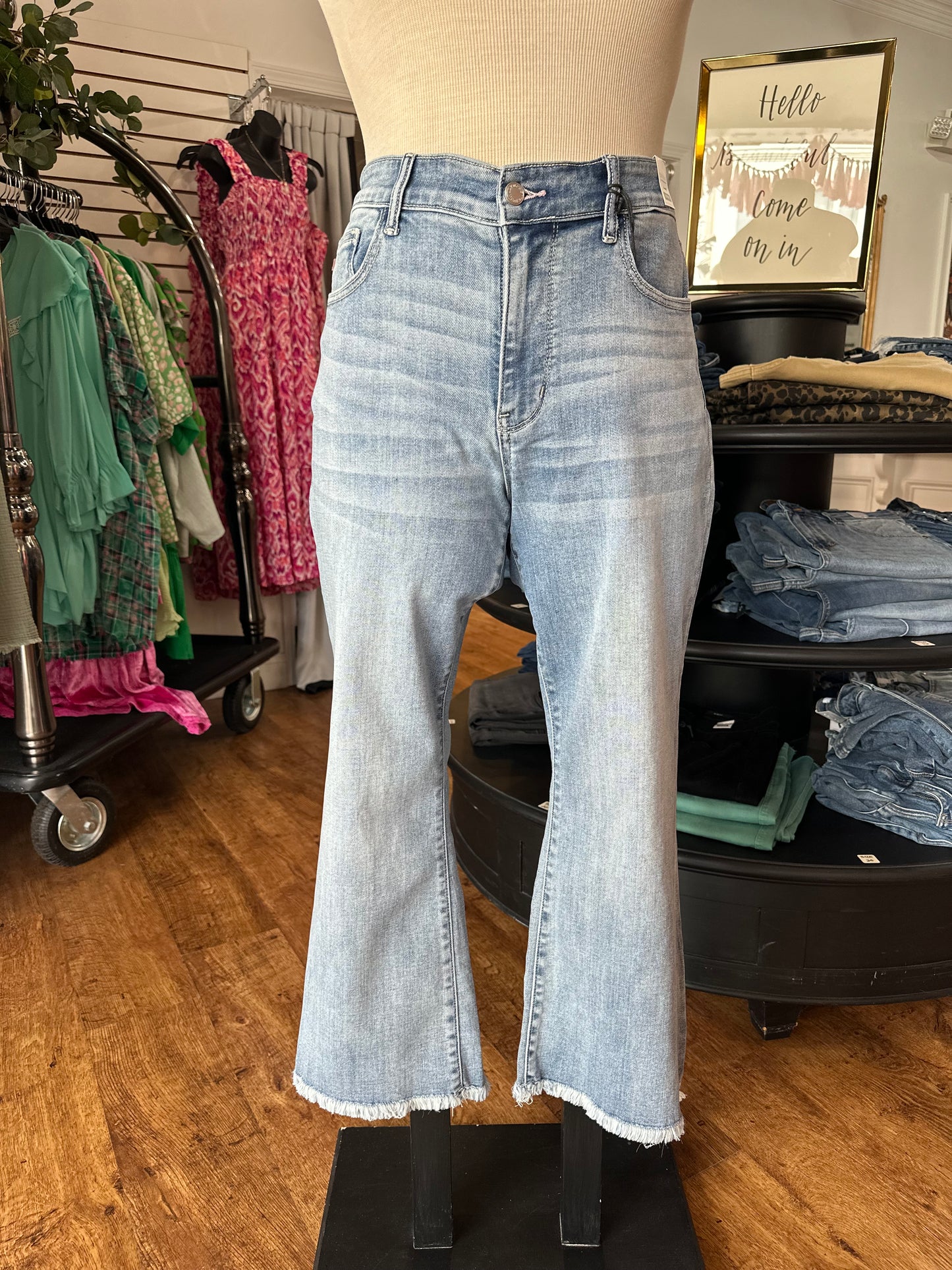Judy Blue MidRise Kick Flare Jean ~ GRETA