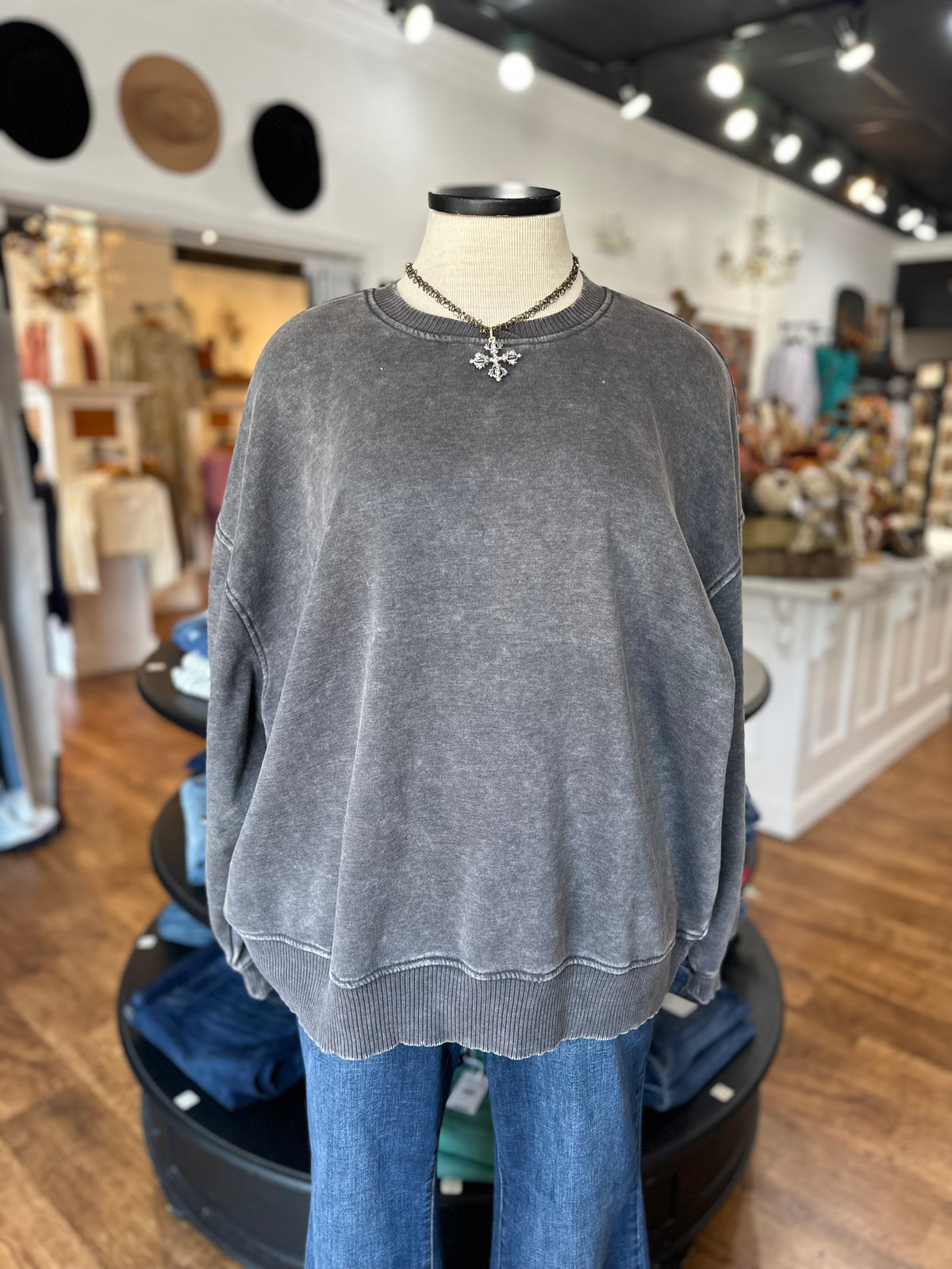 Casual Staple Mineral Wash Pullover ~ Ash Grey