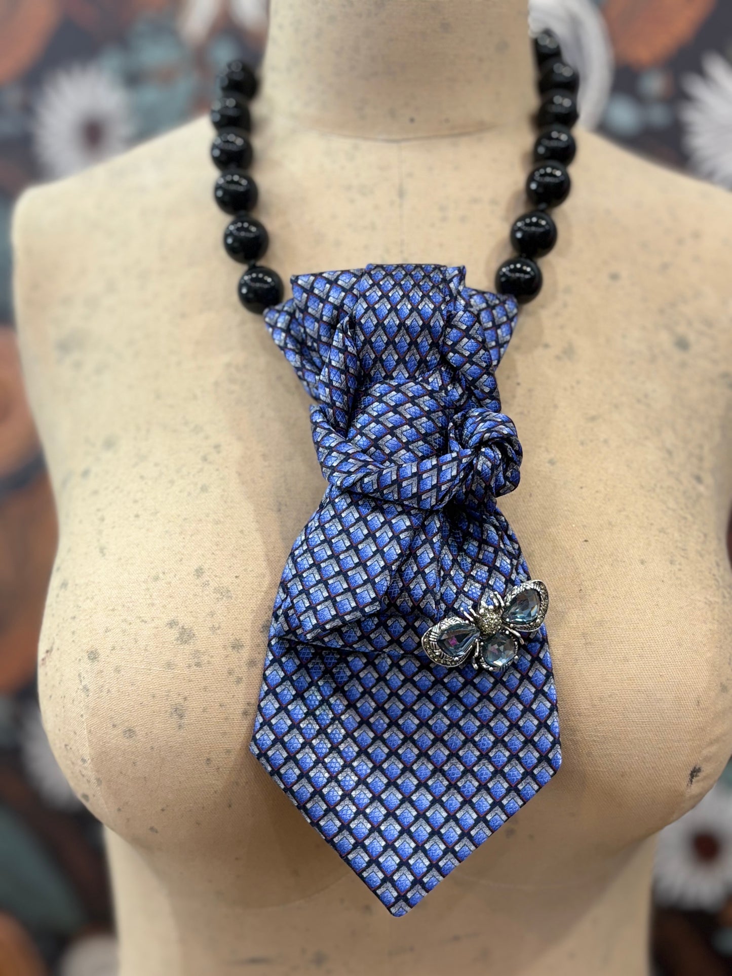 The It Girl Necktie Necklace Accessory / Periwinkle