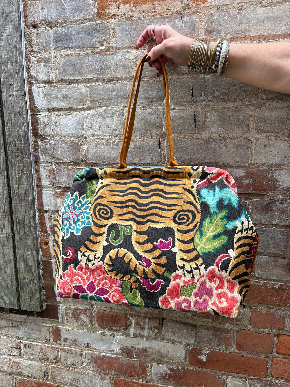 Atenti Le Tigre Pioneer Mary Poppins Handbag