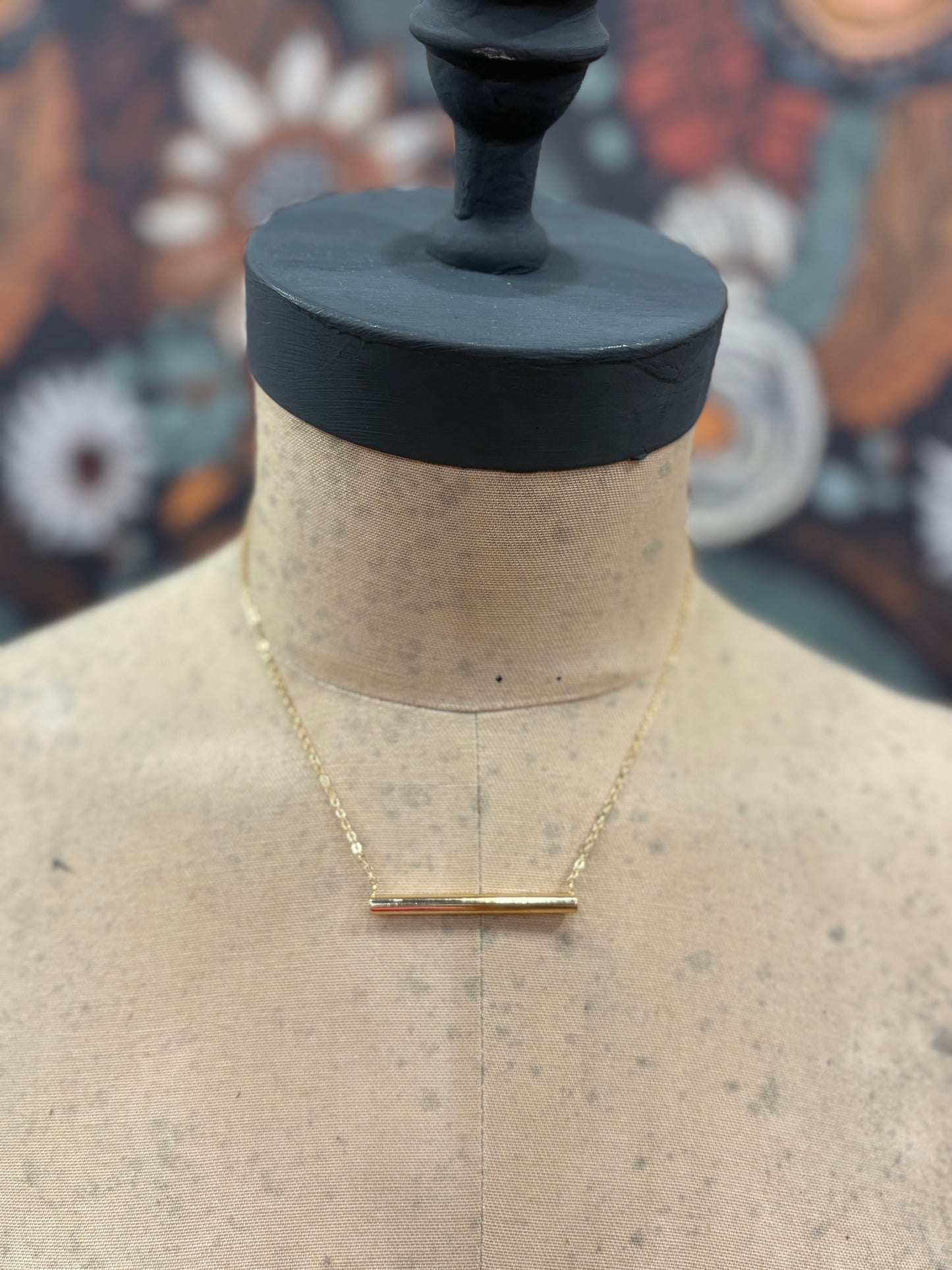 Raise The Bar Necklace - Gold