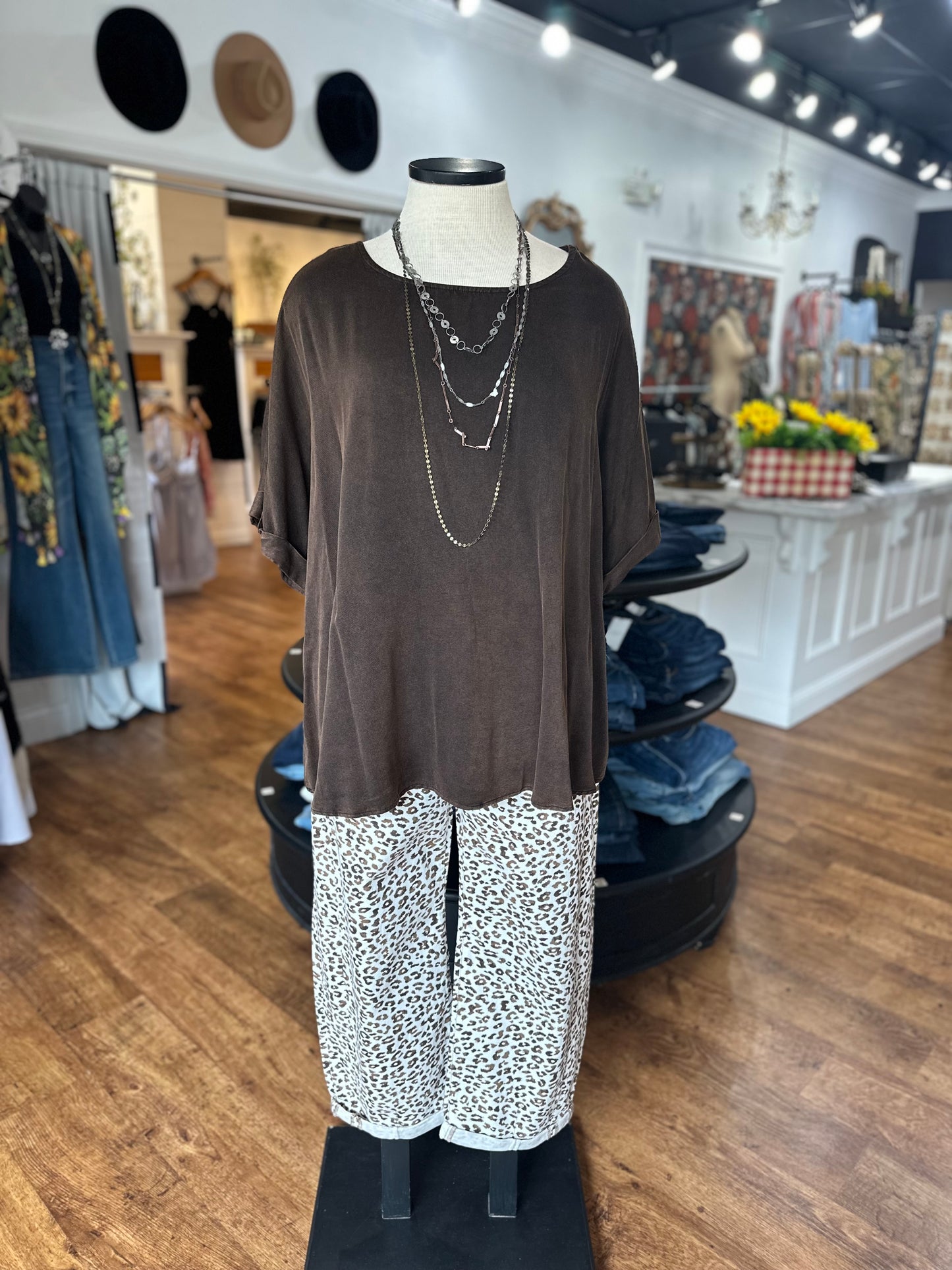 Time Stops Leopard Crop Barrel Jeans (Risen)