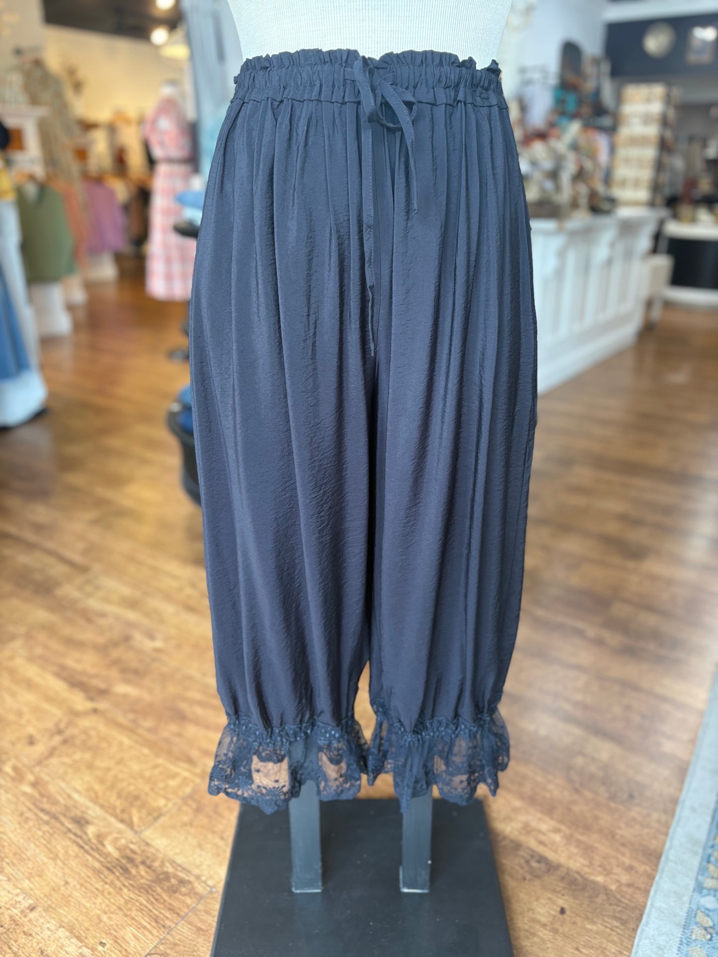 Seasons Changing Bloomer Pants